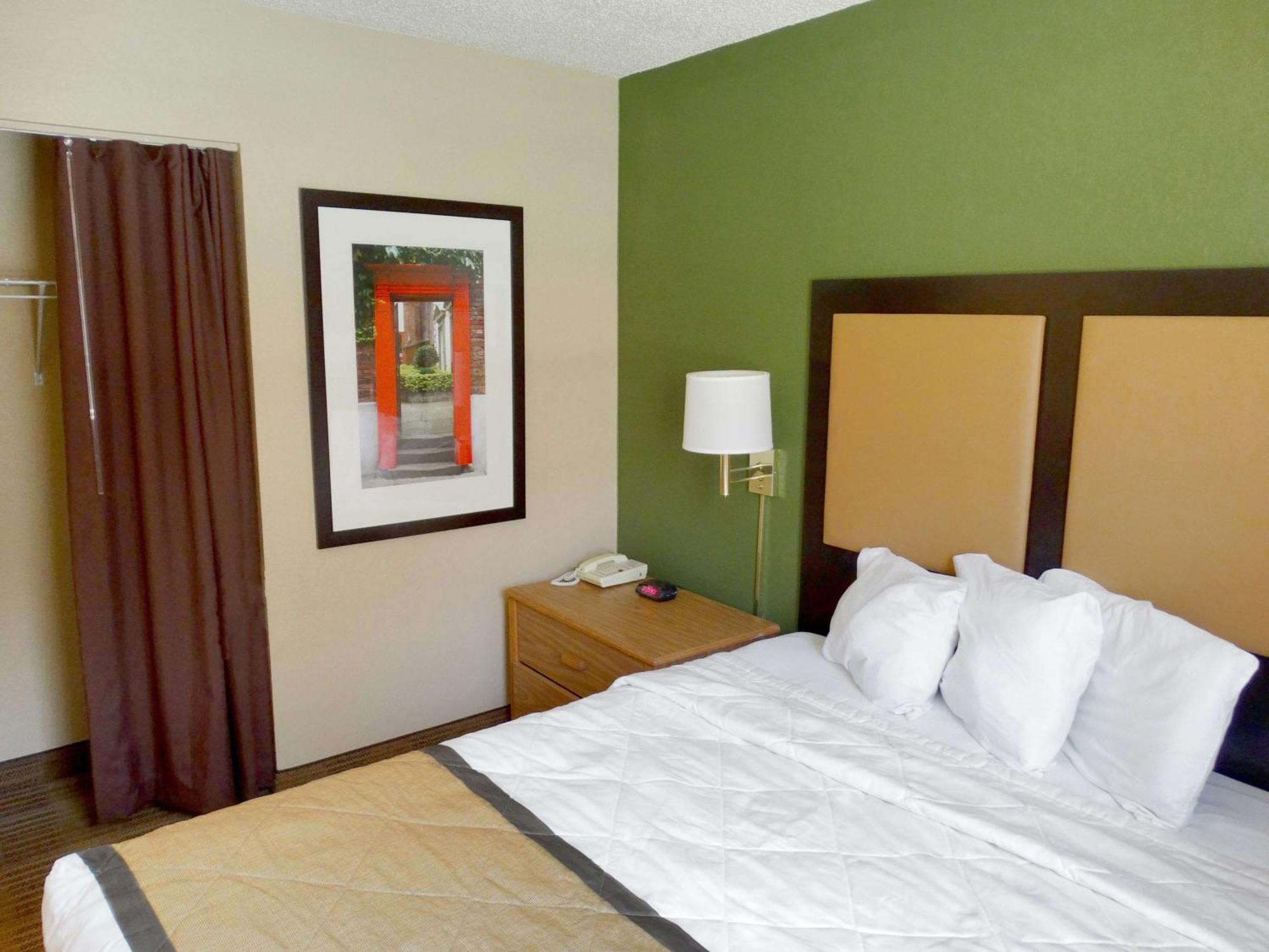 Extended Stay America Select Suites - Orlando - Lake Mary - 1040 Greenwood Blvd Exteriör bild