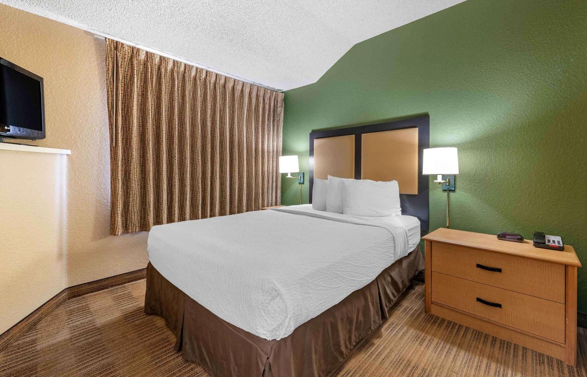 Extended Stay America Select Suites - Orlando - Lake Mary - 1040 Greenwood Blvd Exteriör bild